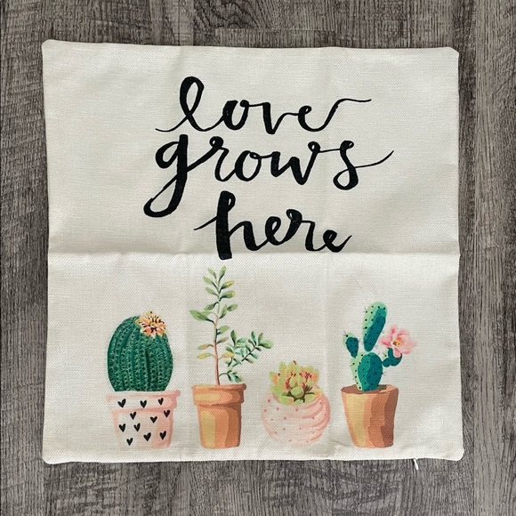 “Love Grows Here” Cactus Pillowcase w/ Cactus Decor - Picture 2 of 6